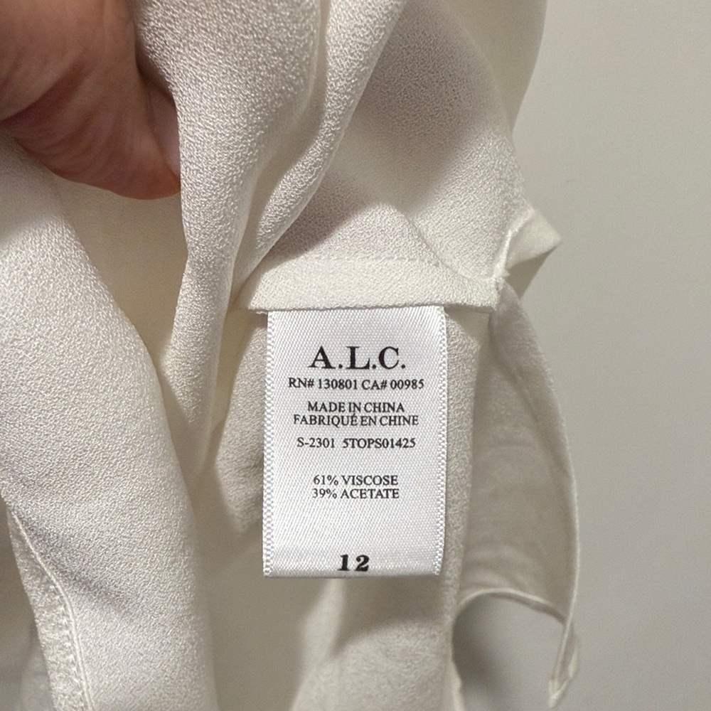 A.L.C. Elegant Cream Sleeveless Blouse - Picture 4 of 4